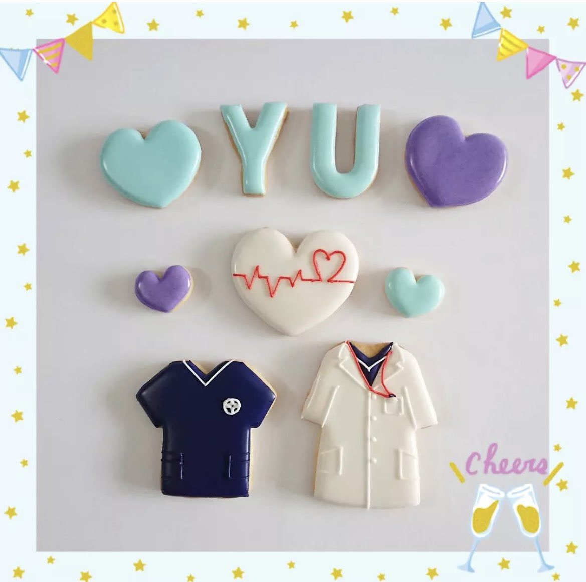 87_happiness_'s tweet photo. １月３日YUのお誕生日会🎂の
ケーキの飾り付けをｲﾝｽﾀで偶然
玉森くんのﾌｧﾝの方が作っていらっしゃったｸｯｷｰを見つけてお願いしてしまいました‼︎
こんなご縁ってあるんだなぁー😍

#YU #楊宇騰YU
#楊宇騰YU生日快樂20230103

https://t.co/39LB53AWWd https://t.co/sznXYUmrJs