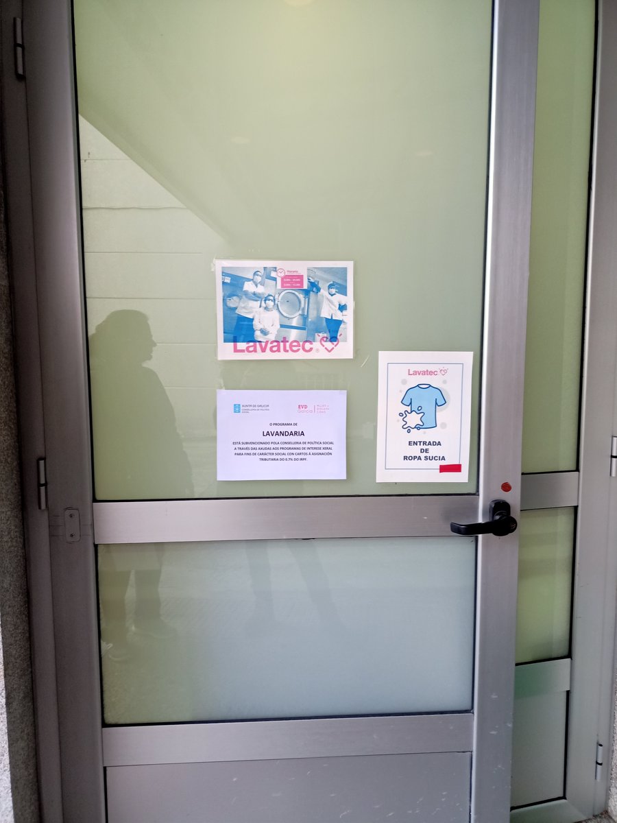 evdgalicia's tweet photo. O programa de LAVANDARÍA de EVD Galicia está subvencionado pola ConsellerÍa de PolÍtica Social a través das axudas aos programas de interese xeral para fins de carácter social con cargo á asignación tributaria do 0.7% do IRPF.

Máis INFO de LAVATEC ▶https://t.co/sFTOJy5e5c https://t.co/Wek33IUlQe