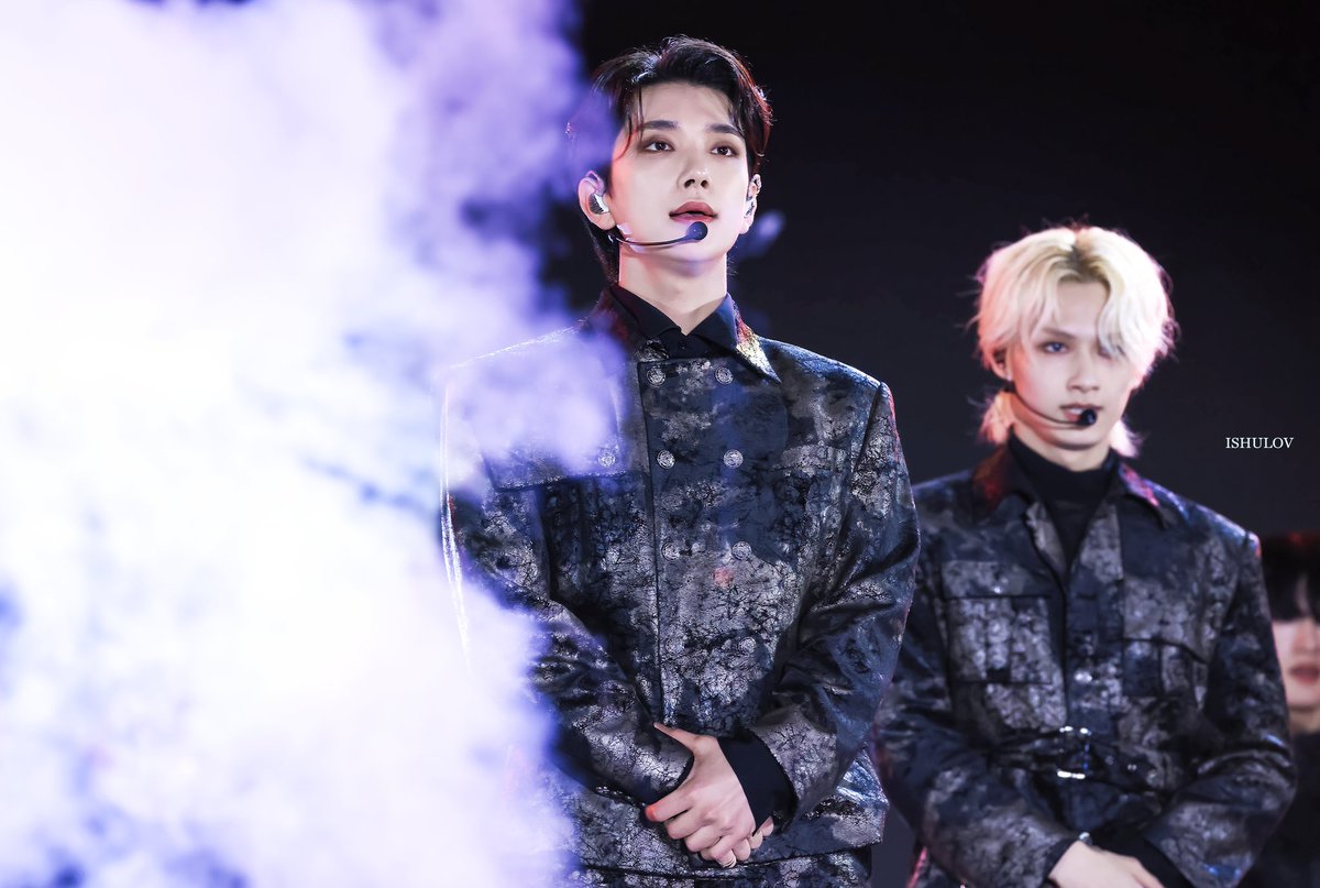 𝐈𝐒𝐇𝐔𝐋𝐎𝐕 (@i_shua_lov) on Twitter photo 