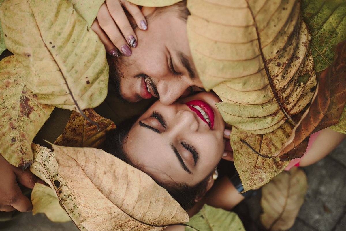 NikonIndia's tweet photo. Love is as timeless as nature is. So when these two get together the result is gorgeous. 

A love-filled moment captured by #NikonCreator Dilip Barot

#Nikon #NikonIndia #NikonMirrorless #NIKKOR #MirrorlessRange #MirrorlessCamera #NikonPhotography #PreWeddingPhotography https://t.co/WR9QyOWFBn
