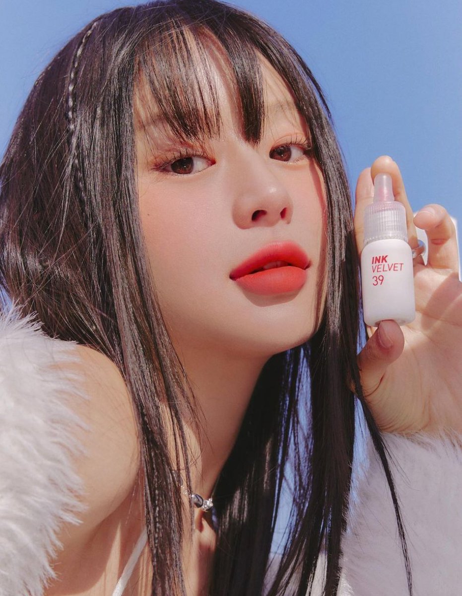 牛乳瓶みたいな白パケが可愛すぎる🍼🤍ペリペラの大人気リップ「インク