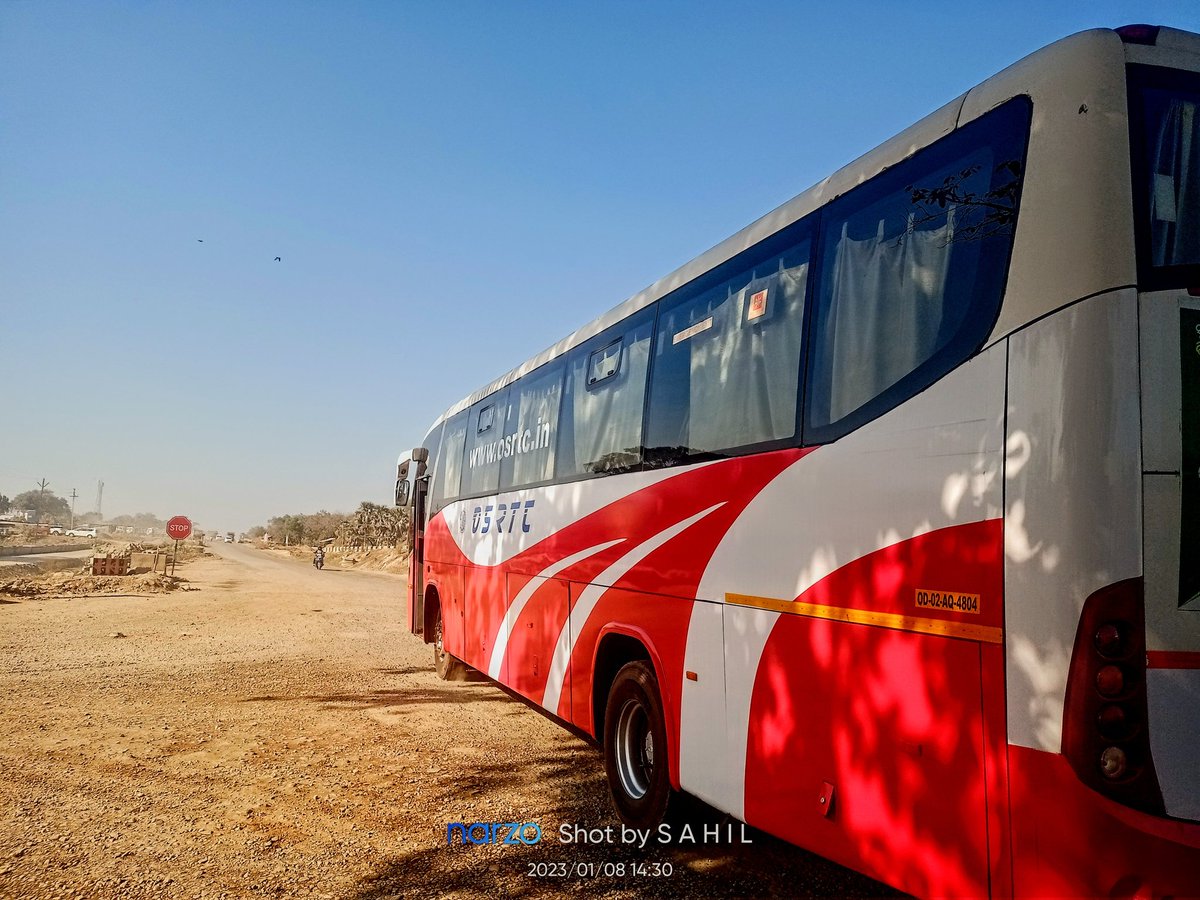itSahilEdits's tweet image. #OSRTC 
In Off-road Traveling Is Smooth &amp;amp; Comfortable
#Bus #offroad #chandikhol