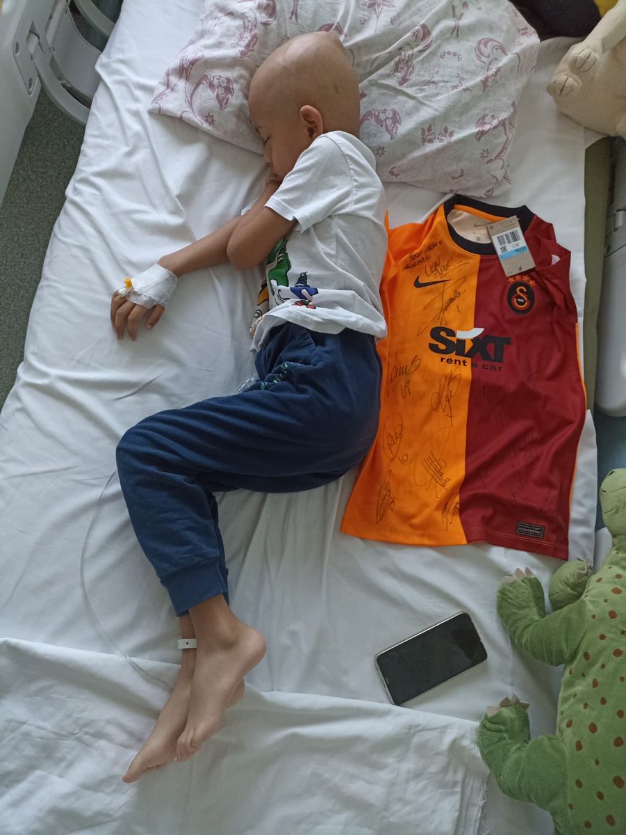 Hiç bir vicdan bu çocuğun yaşam mücadelesini sonlarında annesiz bırakılmasını kabul etmemeli. Anne kokusuna hasret…
#YusufAnnesineKavussun 
<a href="/adalet_bakanlik/">T.C. Adalet Bakanlığı</a>  <a href="/bybekirbozdag/">Bekir  Bozdağ</a>