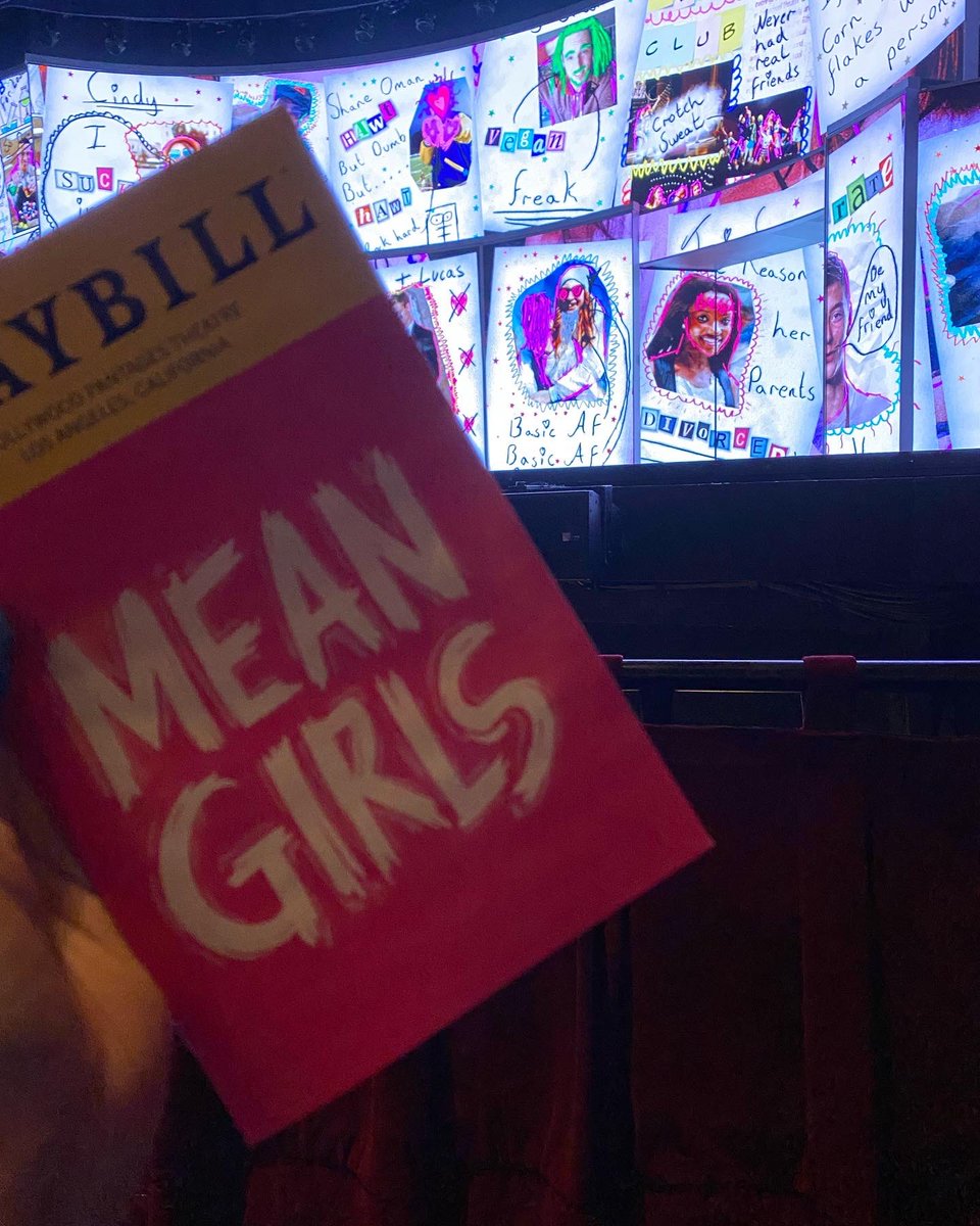 EyeLikeToWatch's tweet photo. Hmm… at #pantages at #meangirlsbroadway and we’re at 30 min into a tech difficulty… https://t.co/DKwAOLnIHw