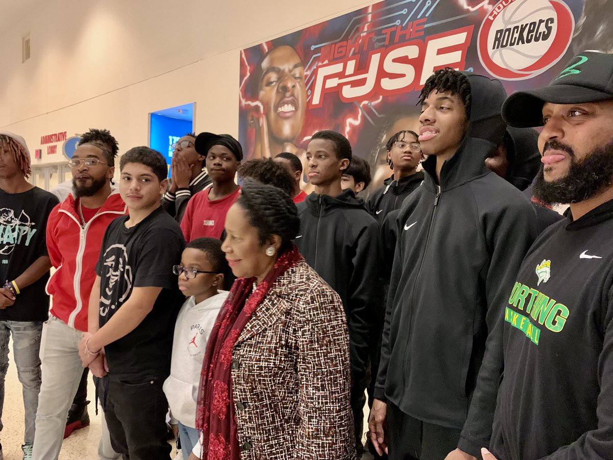 Big thanks to <a href="/HoustonTX/">City of Houston</a> <a href="/houstonpolice/">Houston Police</a> for inviting us to the Houston Rockets game tonight. And thank you to congresswoman <a href="/JacksonLeeTX18/">Sheila Jackson Lee</a> for the encouraging words to our boys and all that you do for the Houston area! <a href="/WorthingColts1/">Worthing Early College High School</a> <a href="/abc13houston/">ABC13 Houston</a> <a href="/KHOU/">KHOU 11 News Houston</a>