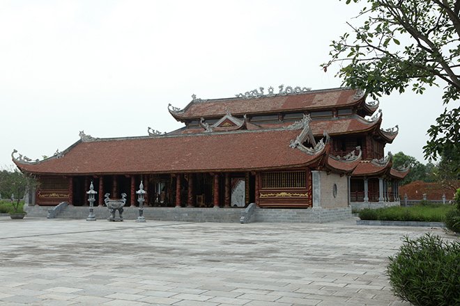 _Pho_Ngan's tweet photo. A few works of "Văn miếu" at the same places in Vietnam. 
Văn miếu (文廟) or Khổng miếu (孔廟) are architectural works used to worship Khổng tử (孔子) who gave birth to East Asian Confucianism. 
#Vietnam #vietnamese #越南 #history #Vietnamese_culture https://t.co/q8HHxrP0zN