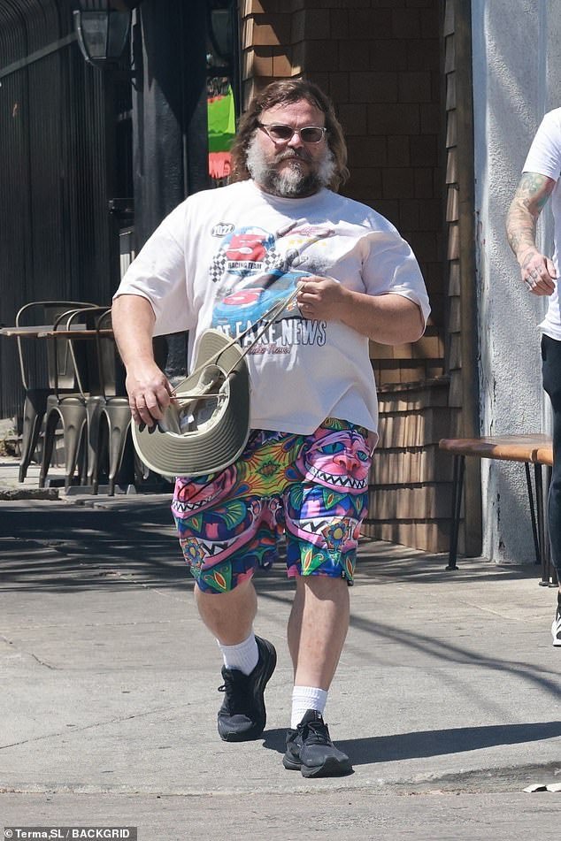 tonytost's tweet photo. I feel like the film and television industry is not properly capitalizing on this present day version of Jack Black. Hook him up with PTA. Drop him into the JOHN WICK or MISSION IMPOSSIBLE franchises. Give him a wild four episode arc on EUPHORIA or THE BEAR. https://t.co/cKOkDgfl5Y