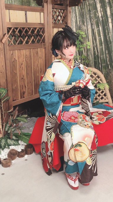 Twitterのコスプレ画像15