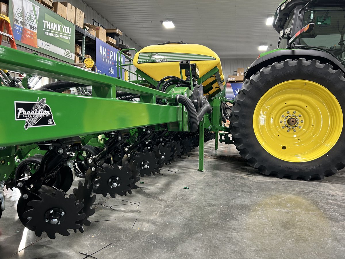 Precision Seed&Chem tweet media