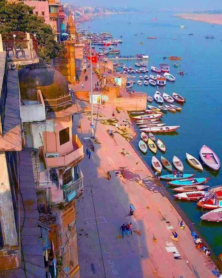 desi_thug1's tweet photo. 4. Ganga Ghats https://t.co/F3KPkAz4zO