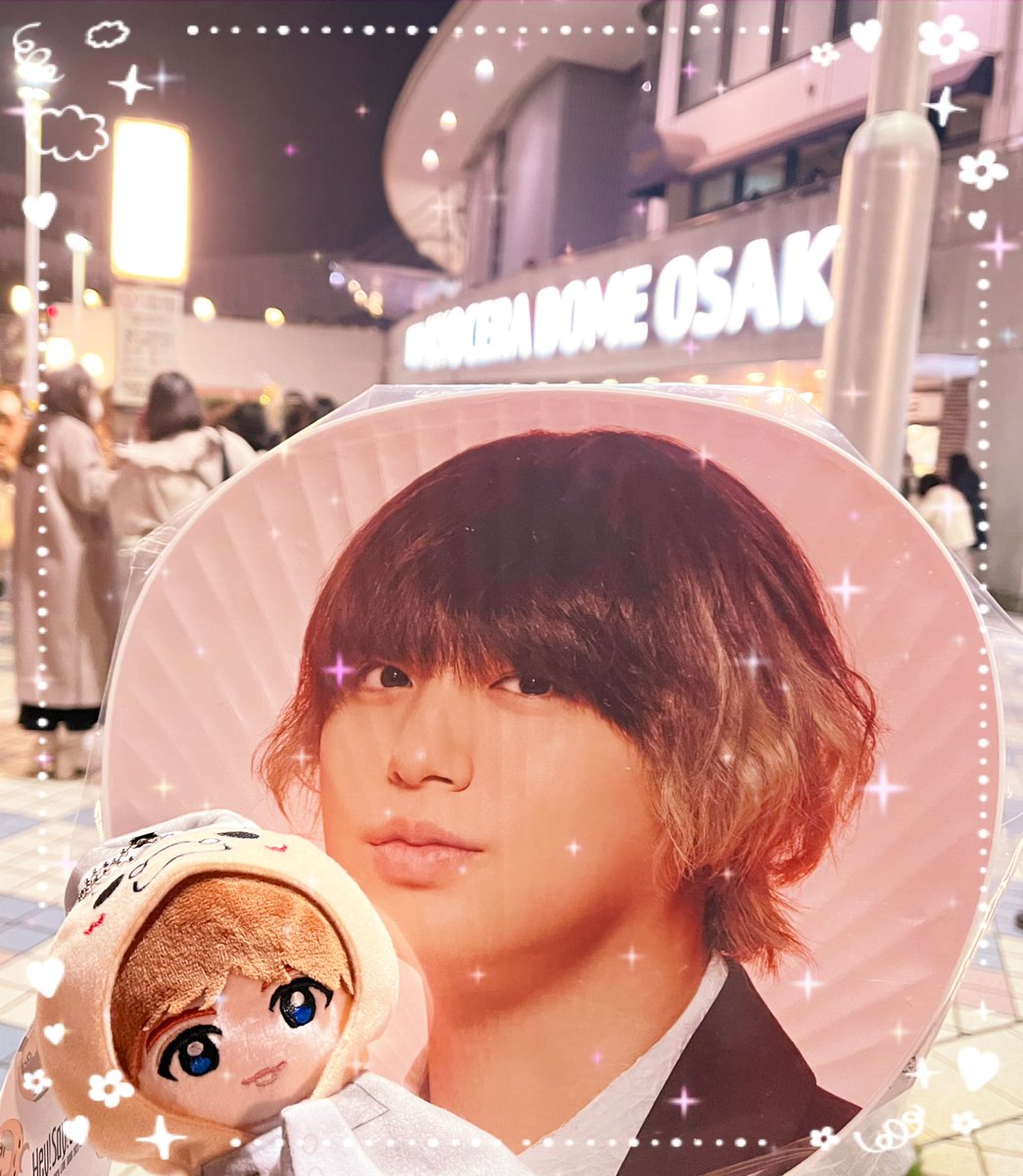 natudonaino's tweet photo. 京セラ2日目もめちゃ楽しかった(≧∇≦)
JUMPの楽曲はLIVEで聞くと好きが増す💙👂生歌とか臨場感とか演出とか当たり前だけど15年の歴史と成長があって、ジャニーズエンターテインメントを正しく煌びやかに魅せて貰える🥰ほわほわ幸せな気持ちで帰路につける有難い場所だねぇ(*˘︶˘*).｡.:*♡ https://t.co/OF90Eei4QO