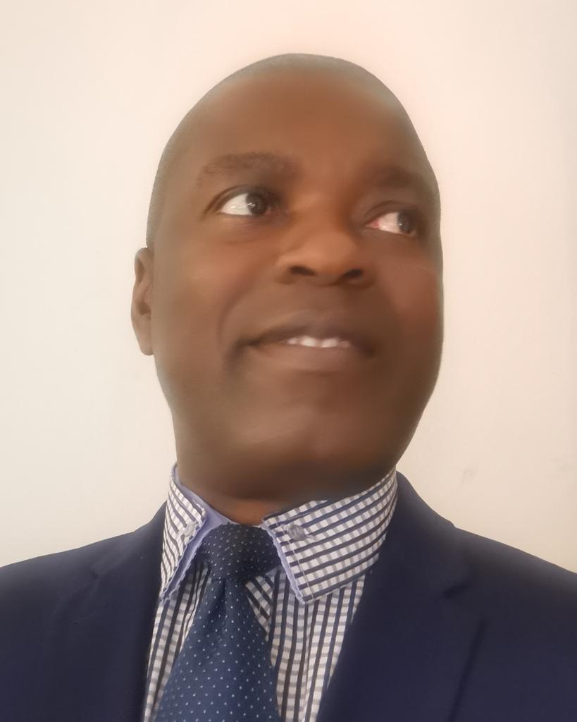 SuccessTrainin7's tweet photo. Many people have visions and wishes, but no progress because they are not diligent. Stop celebrating your vision while doing nothing. Get down to work my friend. 
#work #inspiration #selfleadership #motivation #purpose #vision #businesstips #drwilbertmutoko https://t.co/ImHx4DiKRg