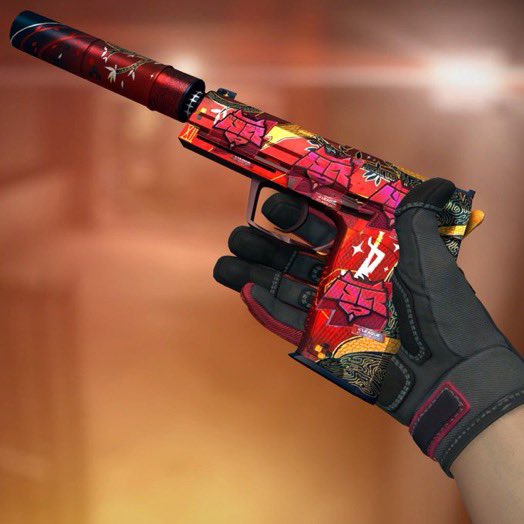 My new 1 of 1 USP Craft super happy how this came out, gunna be my new play skin for awhile
FN USP Traitor 4x Hellraisers Atlanta Holos 
📸: @ZeusperCSGO 
<a href="/OctaneCS/">Nick</a>