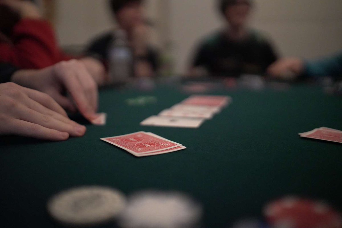 Arixidia's tweet photo. Poker nights with the boys be hitting different https://t.co/THvzgD1Xkx
