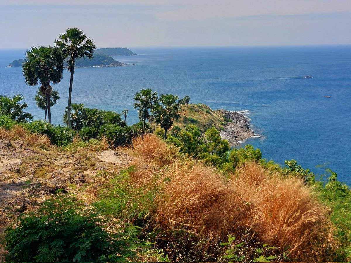 travelingman88's tweet photo. Another good tour round Phuket, no matter how many times I visit these places, the beauty is mesmerising. And finish off with a foot massage of course. #Thailand #Phuket #Promthepcape #nature #Rawai https://t.co/ErIIQjnfD0