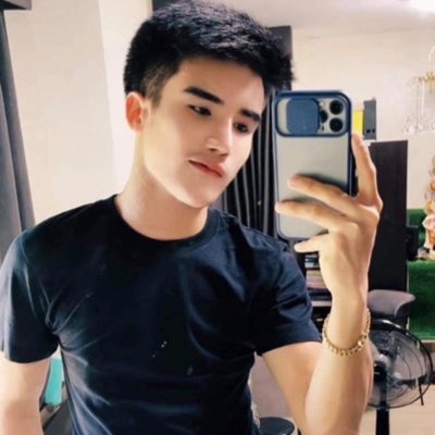 Jame_boyzz's tweet photo. #NewProfilePic https://t.co/8bU2VMFKR3
