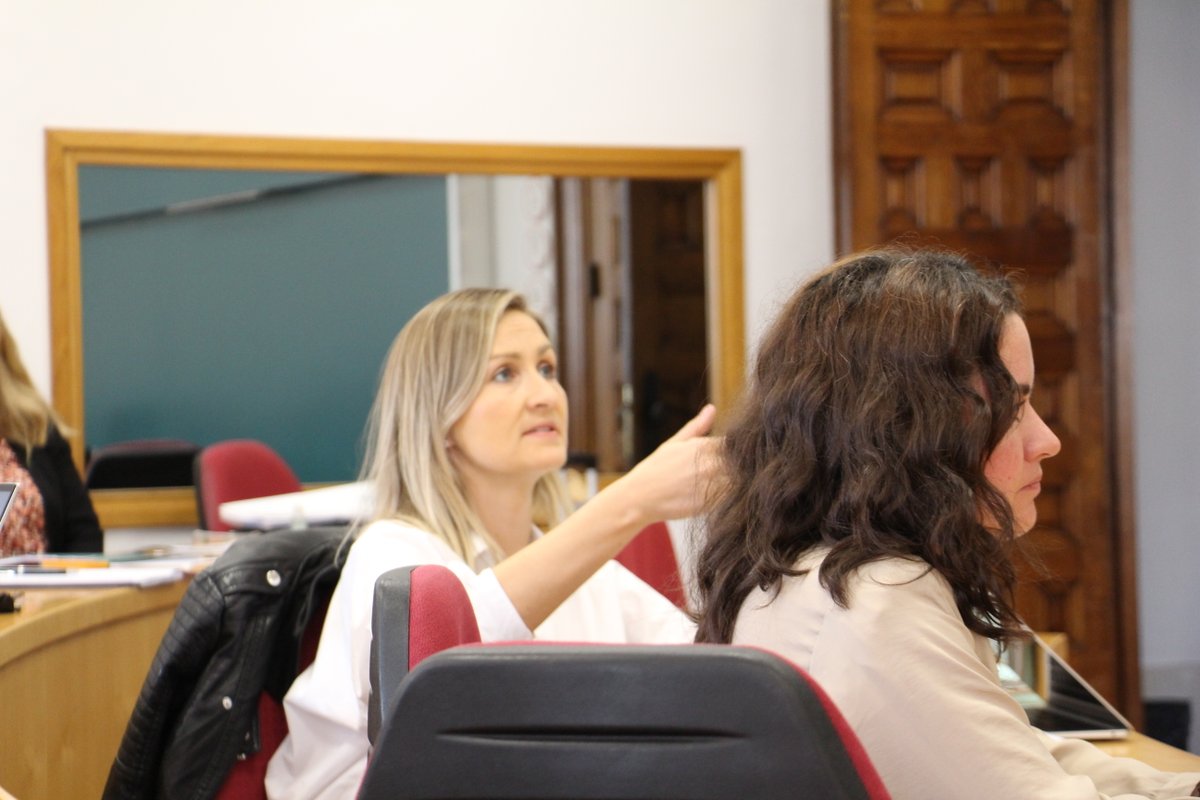 b2inf_'s tweet photo. Improving the #infertiltiyjourney is raising #fertilityawareness &amp; instilling knowledge in youngsters about #MAR: "Prevention is essential, &amp; information should be transferred in pieces throughout an individual's lifetime" -  M. Novotná @Mediversvm 
➡️https://t.co/AIGHJEmU4G https://t.co/98tcvJUG9q