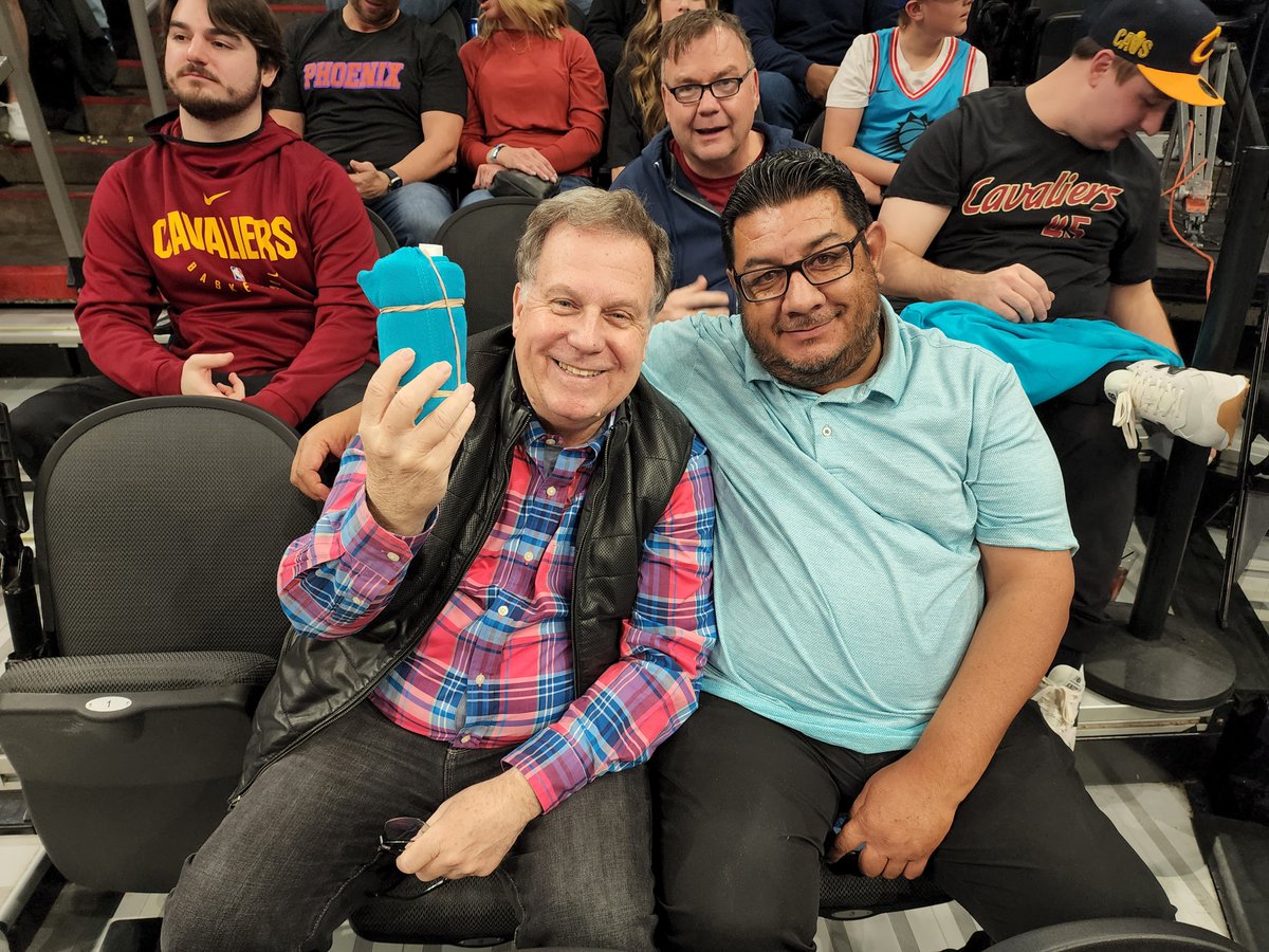 LouisMagazzu's tweet photo. Not only did my AZ trip yield two new clients to invest in cannabis businesses in NJ, but one new client took me to Suns-Cavs game and I caught one of the jerseys from one of the Suns cheerleaders! Off to CA leg of the trip! https://t.co/ZuMaShQFmn