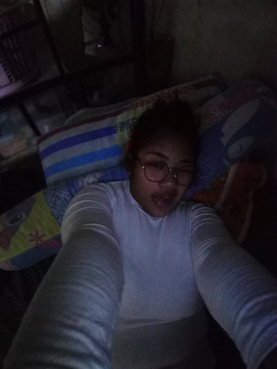 Jhulyeeen's tweet photo. Dumping it here. Hi! 😉✨ https://t.co/yOSqKIvekR