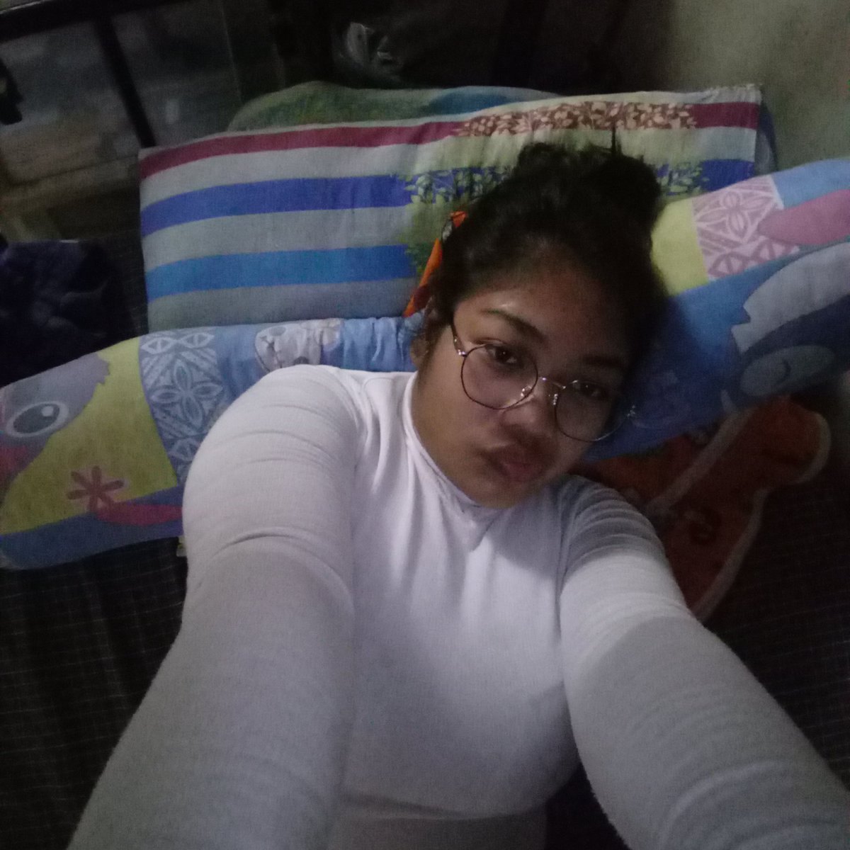 Jhulyeeen's tweet photo. Dumping it here. Hi! 😉✨ https://t.co/yOSqKIvekR