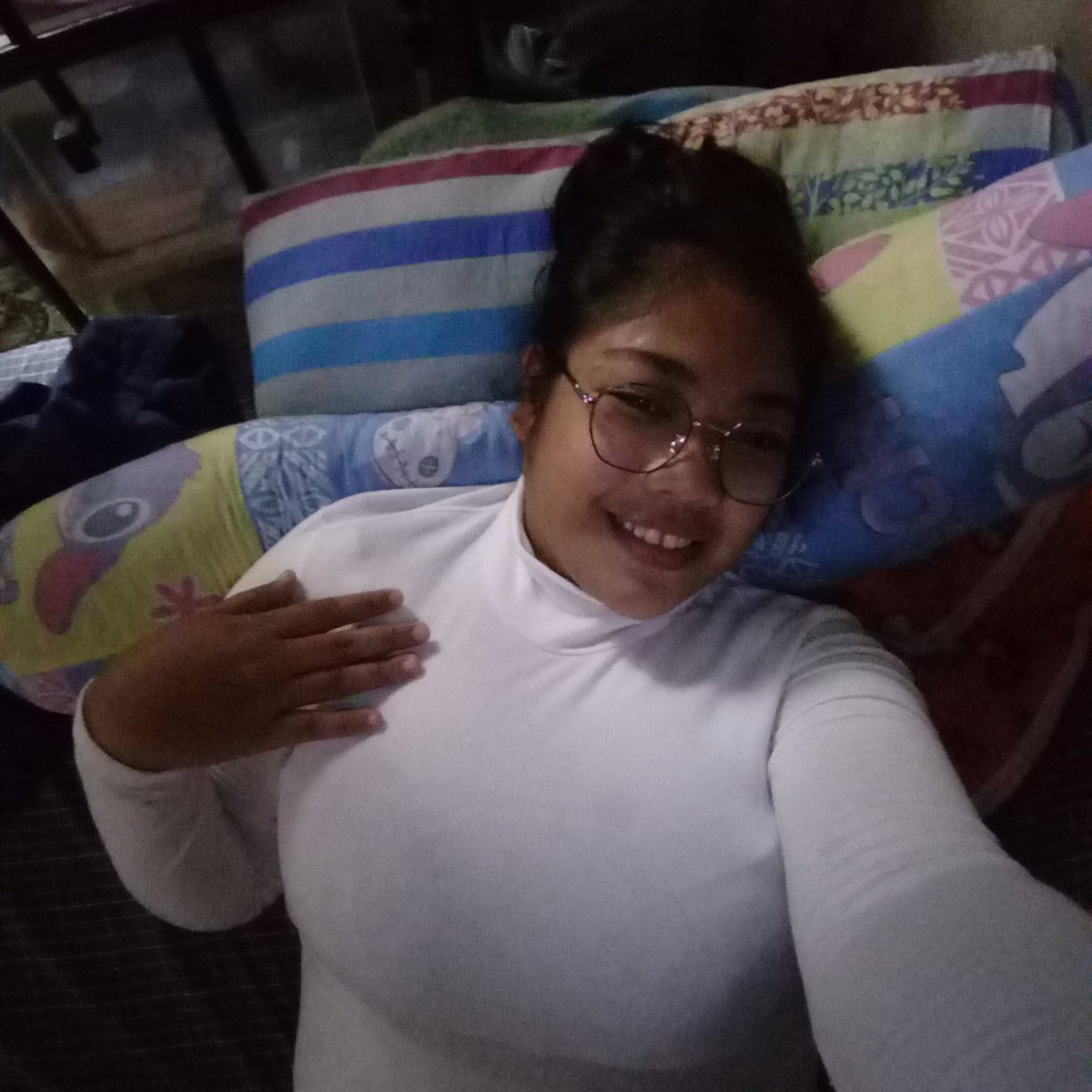 Jhulyeeen's tweet photo. Dumping it here. Hi! 😉✨ https://t.co/yOSqKIvekR