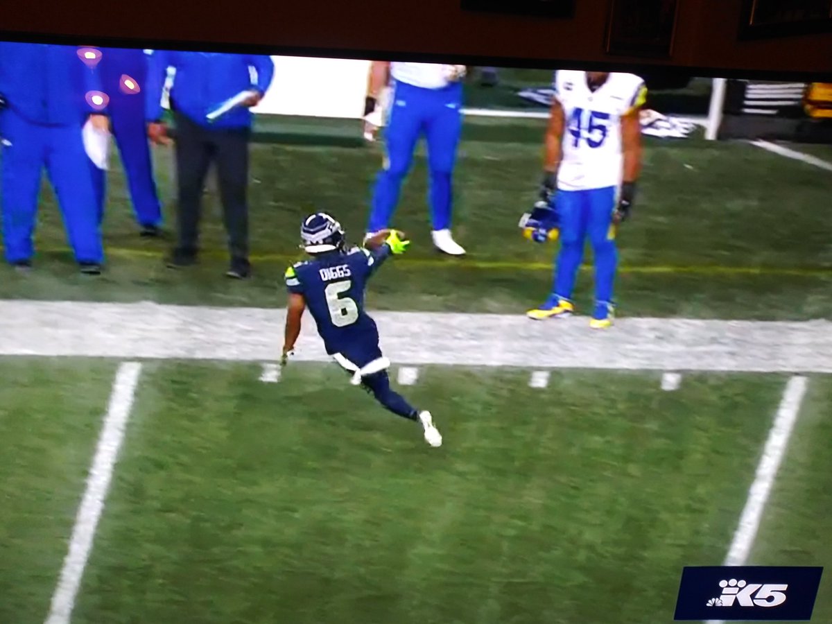 Seattle luvs u <a href="/Bwagz/">Bobby Wagner</a> #HOF

But we needed this W today..