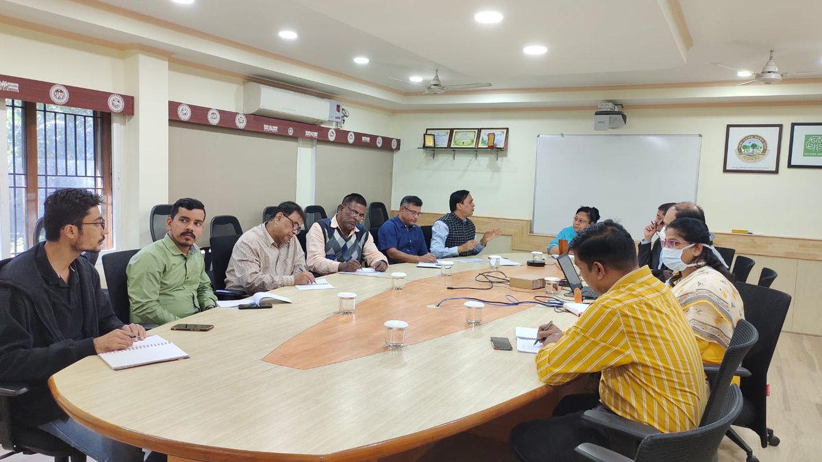 kkjha123's tweet image. Met Dr Meeta Biswal, Principal Chief Conservator of Forests  and #OFSDP (#odisha Forestry Sector development #project Phase II ) #team (#govtofodisha) on 7th January   #bhubaneswar and gave #presentation on #Biomass #recycling of #agriculture #residues @BergMarten @NLWorks_nl