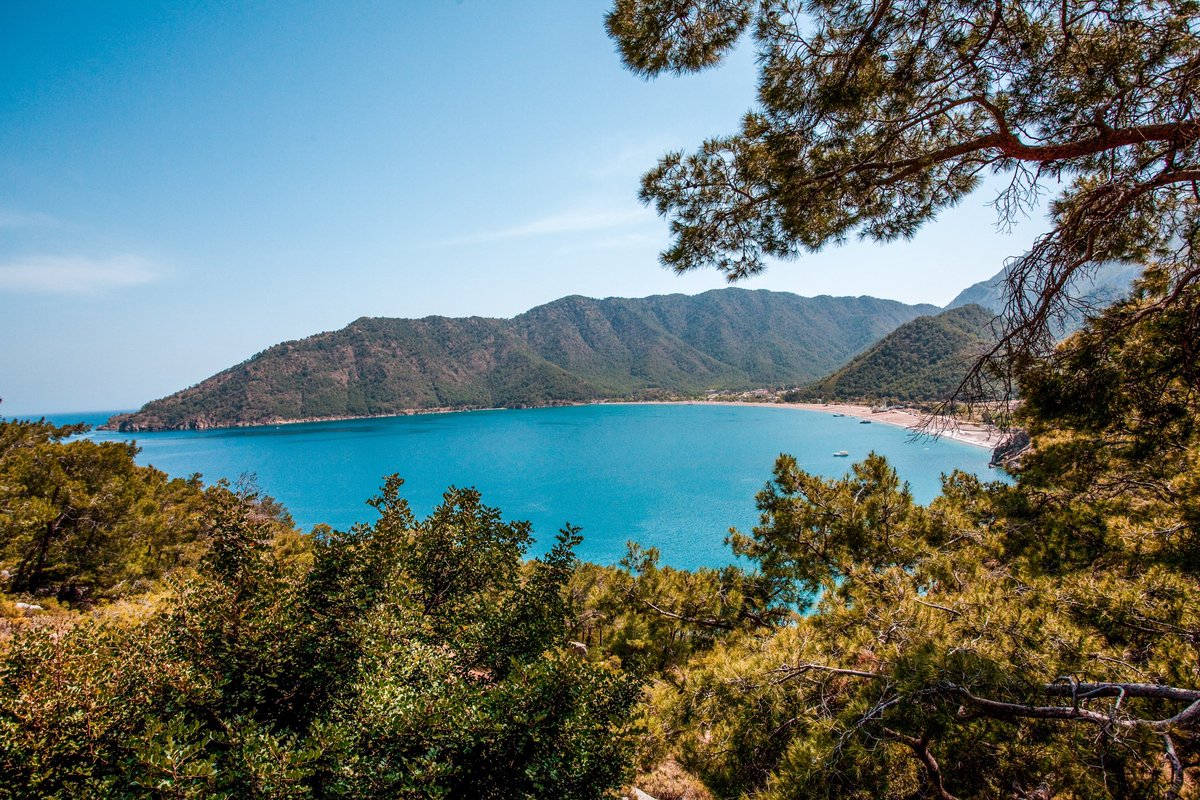 antalyacomtr's tweet photo. Herkese huzur dolu, güzel, renkli bir hafta diliyoruz😌
📍Adrasan Koyu 

#Pazartesi #Antalya #SunAndMore #AntalyaTurkey #Sea #Sun #Nature #Holiday #SummerHoliday #Travel #Gezi #Summer #Vacation #Beach https://t.co/bvQPUfaXuR