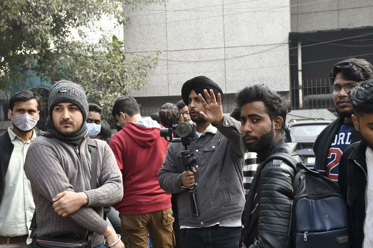 gkftii's tweet photo. "Make your Movie " in our action packed #filmmaking Course at #GKFTII
🎥1 Year Filmmaking Program
✍️ Admission open for 2023 batch
#enrolltoday‼️
.
.
.
.
#filmmakerslife #filmmakingclasses #filmmakingprogram #filmmakingclass #learnfilmmaking #filmmakingacademy @gkftii https://t.co/tPkCvZ5keY