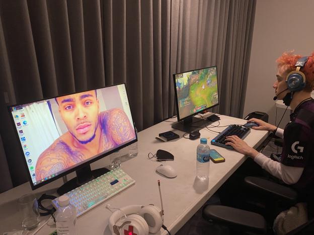 Corporal tweet media