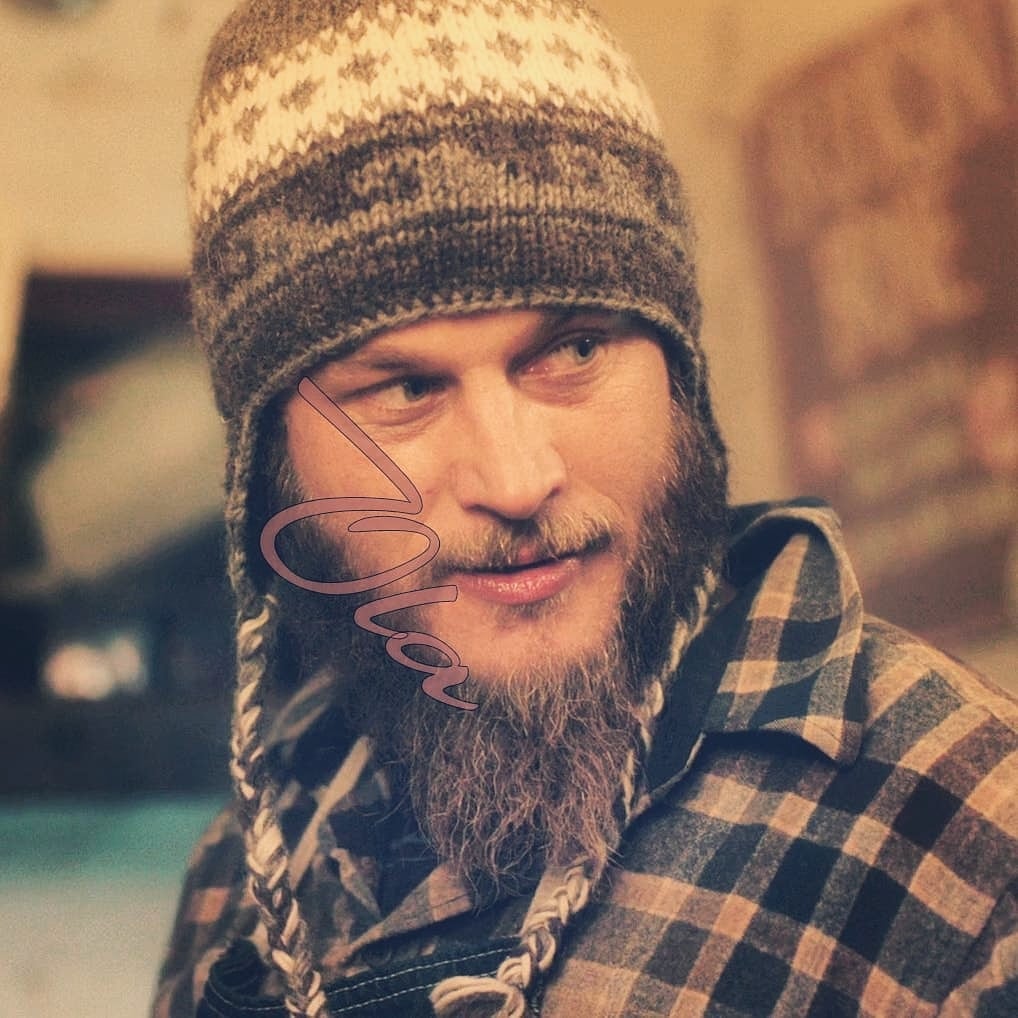 Mrs_Fimmel's tweet photo. #mondaythoughts my fluffy hubby Travis Fimmel #mysexyviking #travisfimmel 😍
#vikings #warcraft #raisedbywolves #dangerclosemovie #dieinagunfight #dieinagunfightmovie #onewaymovie  #thatdirtyblackbag #thebeast #rustmovie #boyswallowsuniverse #blacksnow #blacksnowonstan Vikings https://t.co/urgxw4eg6a