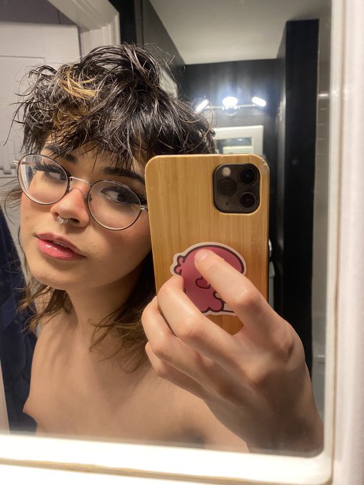 Pre sex pic 🥶 RT to join 💯🔥 https://t.co/zoQAVi1Fz2