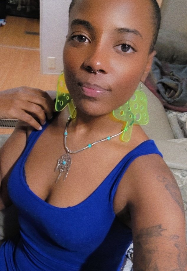 izonlyright's tweet photo. Besides OF I write novels, oil paint, and am currently teaching myself code. You don't only support my OF you support my everything so THANK YOU!
#onlyfansleaked #onlyfansmodel #ContentCreator #OF #onlyfanspromo #sellingcontent #buyingcontent https://t.co/xGVsFknjRg