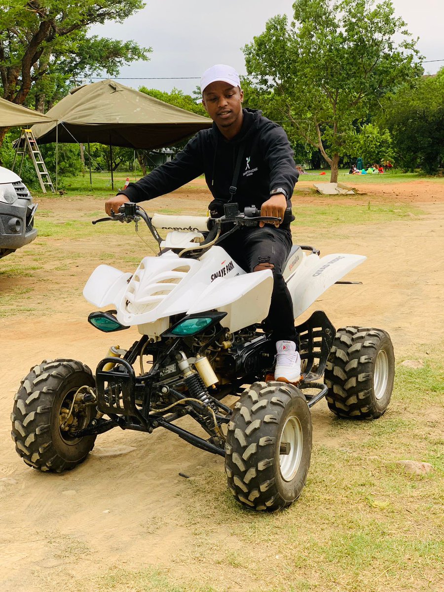 PeDuall_'s tweet photo. #uMjoloWithAzola https://t.co/RmV59czriB