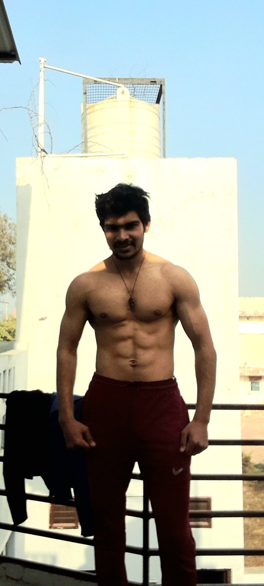 fukraboxer4's tweet image. Physique 2023 #musclemodels @muscle_fitness @MusclePharm