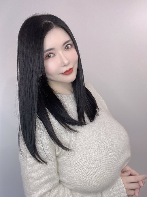 明日は超大切な日！
念願の髪質改善ケアしてきました?
栄養たっぷりで髪に重みが出ました✨

Peeps&Suu 代表 武田さん
いつもありがとうございます?
https://t.co/1ciifQQEgi