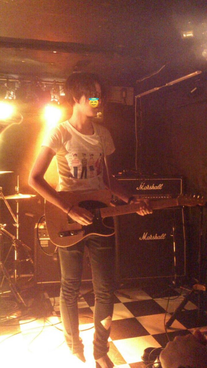 aaplpgko's tweet photo. 成人の日おめでとうございます㊗️
8年前の20歳財務ちゃんはお腹も出ておらず社交的であり、今ほど勉強狂人ではなかったもののそこそこ偏差値の高い国立大学の学生ということもあってやけにモテる大学生でした🤣
8年後の今はお腹が出てるだけの非モテ鬱スキゾイド計算ロボ🫠 https://t.co/IcA8LHbv5t