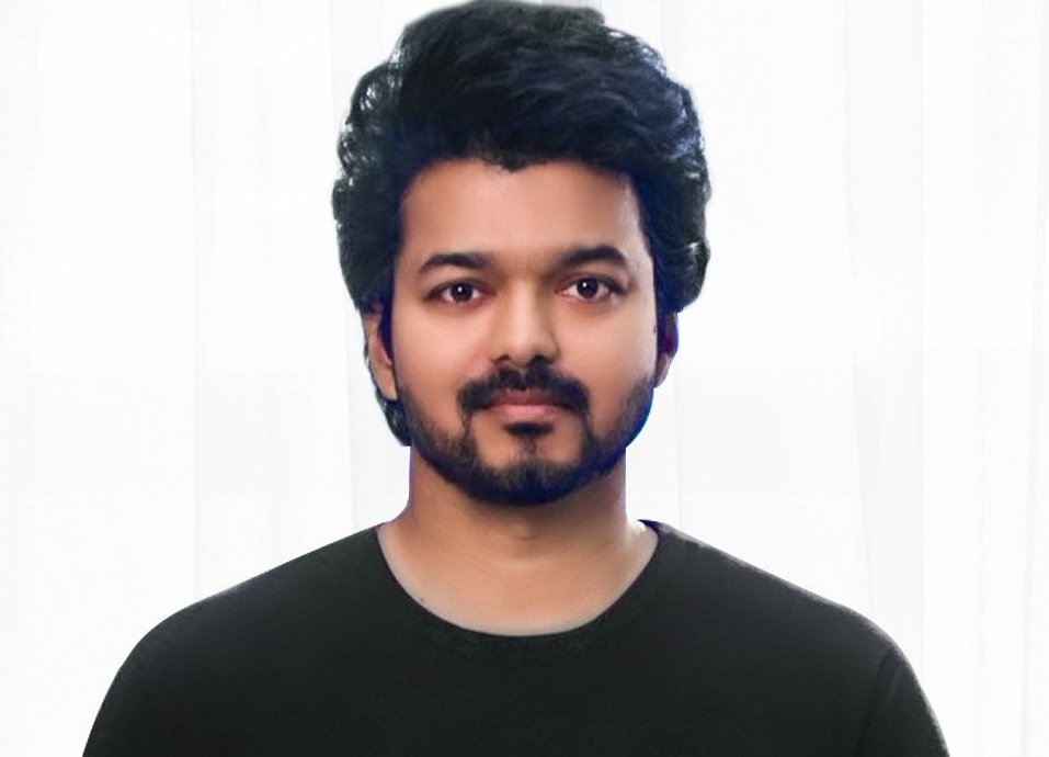 TOlMovies's tweet photo. Who's Looking Most Handsome ?
https://t.co/nxsvQbRQZB

         🔄#AJITH                  ❤️#VIJAY https://t.co/CWwUiYZy4L