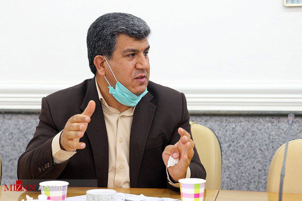 avatoday_news's tweet photo. الله کرم عزیزی معروف به گنده لات گوهردشت رئیس زندان رجایی شهر از تیر ۱۳۹۸ (رییس پیشین زندانهای داراب و کازرون)
#مهسا_امینی https://t.co/KLhv8IoOcu