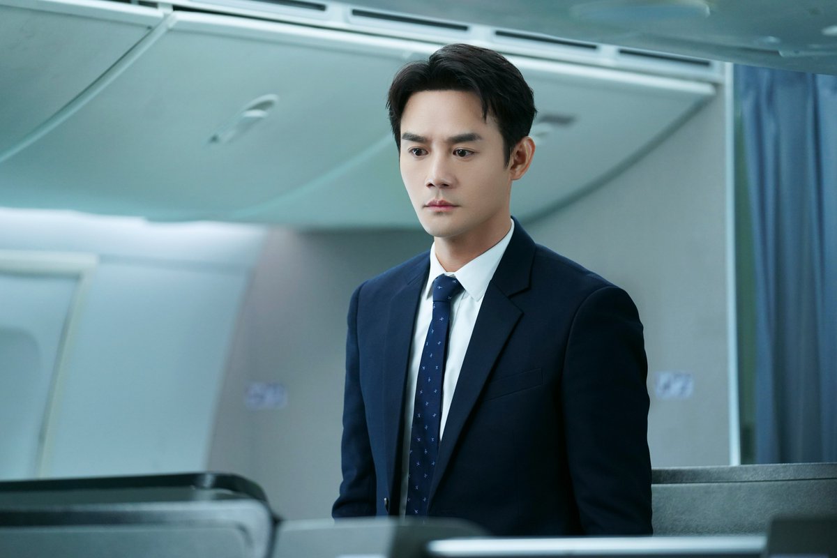 이번 주도 구 기장님과 함께해요🤗 5시간 후, #아이치이 에서 #왕카이 #담송운 주연의 #향풍이행 33~34화가 공개됩니다! (출처: 왕카이 공작실) 👉🏻...