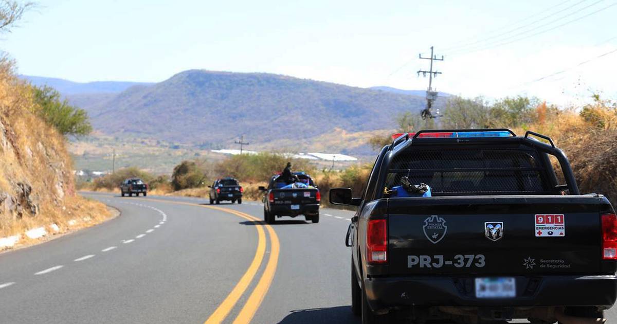 Carreteras entre Zacatecas y Jalisco: riesgos mortales para viajeros - Publimetro México dlvr.it/Sgb2c1