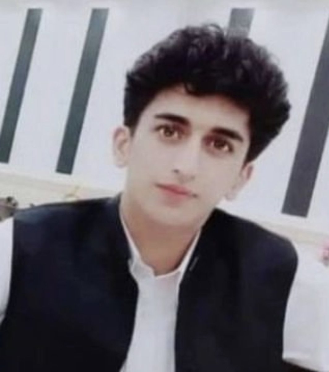 MehrbanooGharib's tweet image. #KambizKhoroot , a 20 yo protester has been sentenced to death by the Islamic regime 
#KambizKhorot 

#HowMany have to die before you hold the Islamic regime accountable?
#IRGCterrorists #Expel_Iranian_Ambassadors 

#IranRevoIution #MahsaAmini 

 #کامبیز_خروت