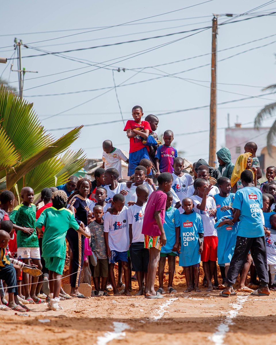 LIGNE DE DÉPART 🏁

On se prépare pour la 4ème édition de Banlieue Sprint ! RDV au Monument de la Renaissance à partir de 10h ce samedi 14 janvier 📆 

#banlieuesprint #ouakam #senegal