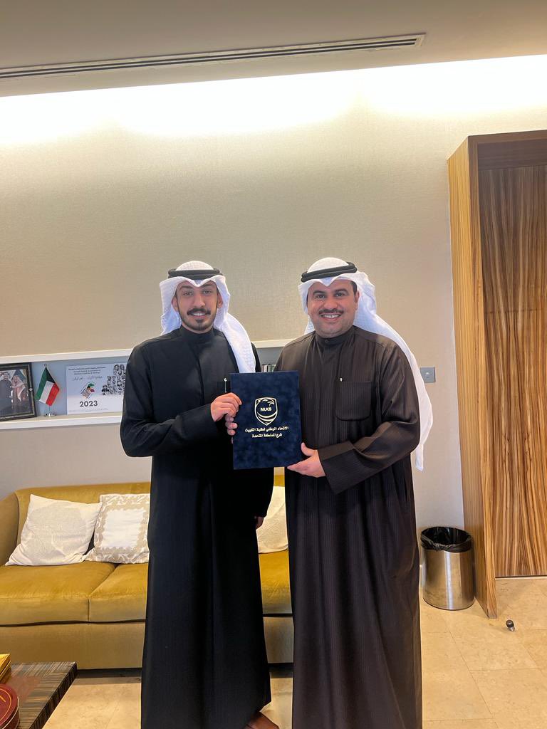 حمد الحضبي (@alhadbee_h) on Twitter photo النائب: ثامر السويط و جراح الحضبـــي 
 امين عام طلبة الكويت في لندن
<a href="/ThamerAlsuwait/">ثامر السويط</a> 
@jhd_25 النائب: ثامر السويط و جراح الحضبـــي 
 امين عام طلبة الكويت في لندن
<a href="/ThamerAlsuwait/">ثامر السويط</a> 
@jhd_25