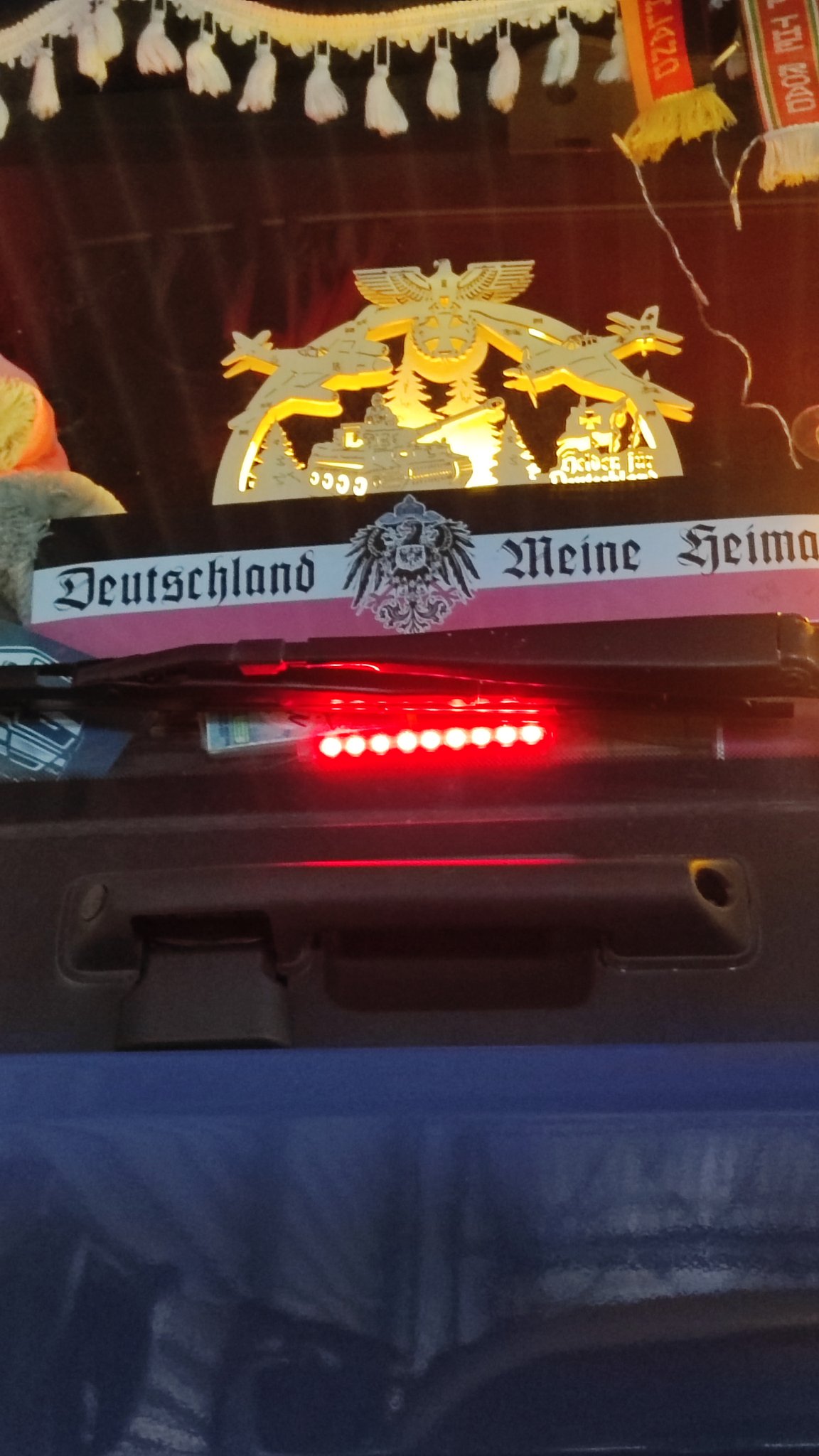 Gammamammut on Twitter "DieHausherrin Hatte der auch noch die