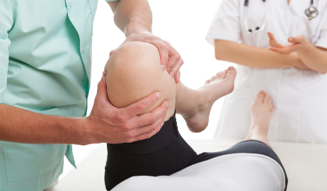 BJSM_BMJ's tweet photo. #NEW: osteoarthritis treatment - exercise vs painkillers 💥

The latest study to compare the effectiveness of exercise vs simple analgesia for managing hip/knee osteoarthritis 🏃‍♀️⚡️

Which was more effective?

READ MORE HERE ➡️ https://t.co/t9WhM3cWgd https://t.co/esyIl0myD5