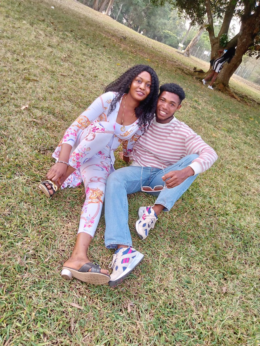 pumping_gh's tweet photo. Give Love Way ❤️💙❤️ https://t.co/pj4dHBDBru
