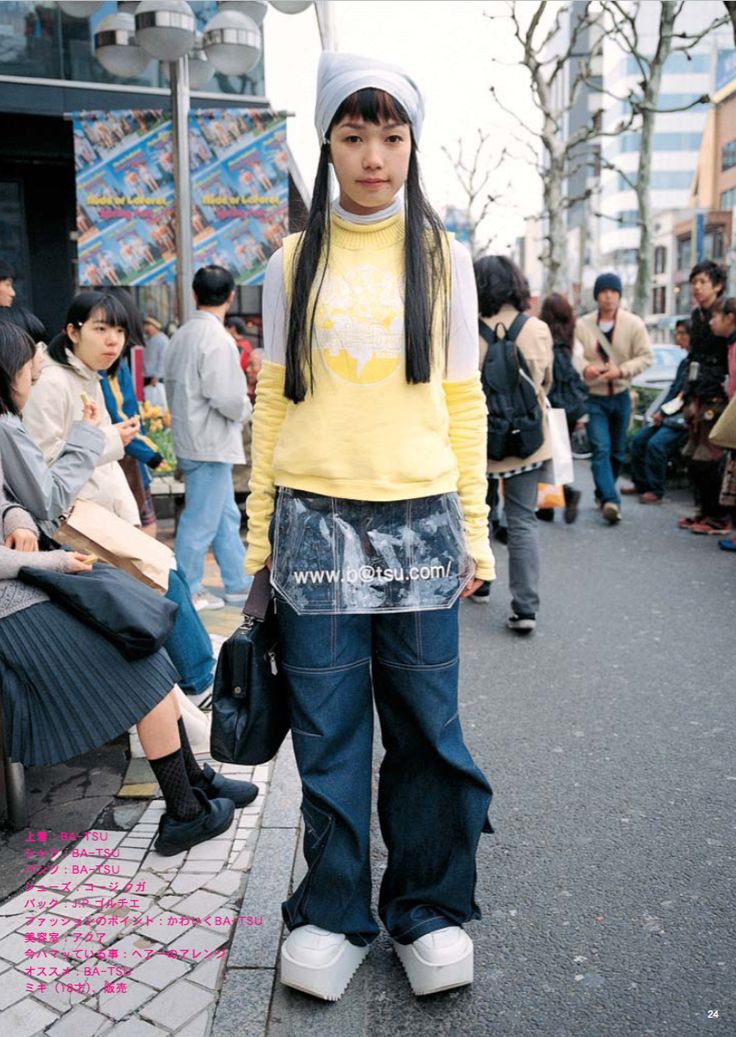 when i tell you newjeans stylist probably got y2k harajuku