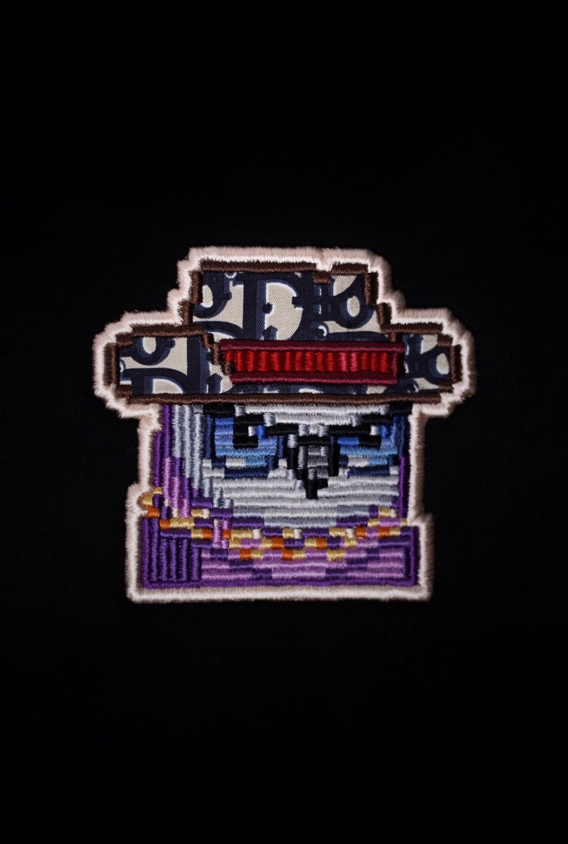 MAYHEM_ID's tweet photo. Custom 🦉 Patch @moonbirds https://t.co/yteAWdD1CS