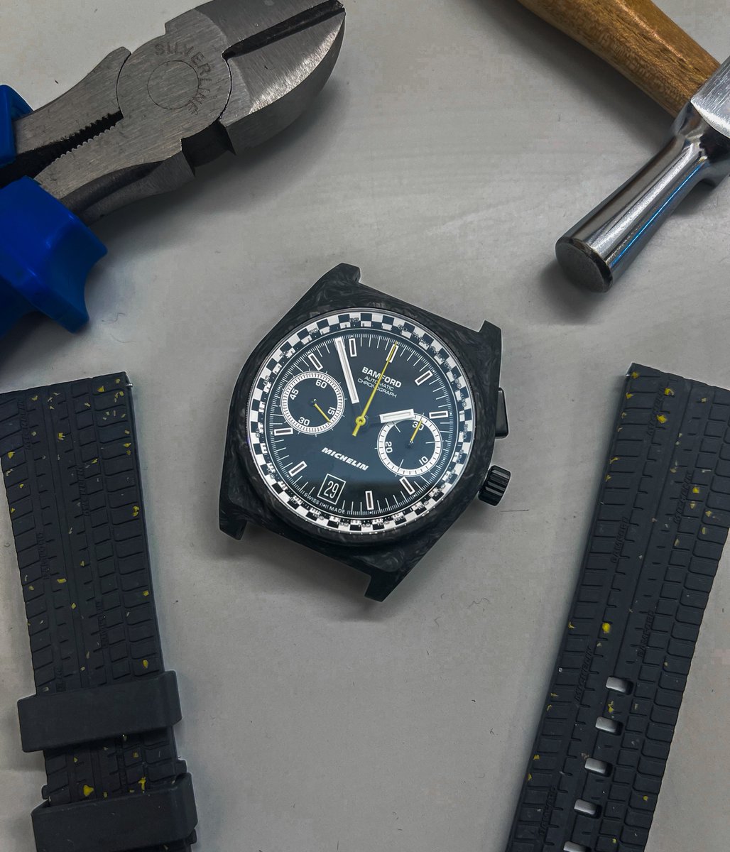 Pit stop 🏎🏁
 
Quick one over for the #bamfordlondon x @michelin Pilot Sport B347, featuring our forged carbon case, housing the swiss-made Sellita SW-510 #chronograpgh movement. Available via the link in our bio. 
 
#Michelin #racewatches #watchcollection #watchnerd